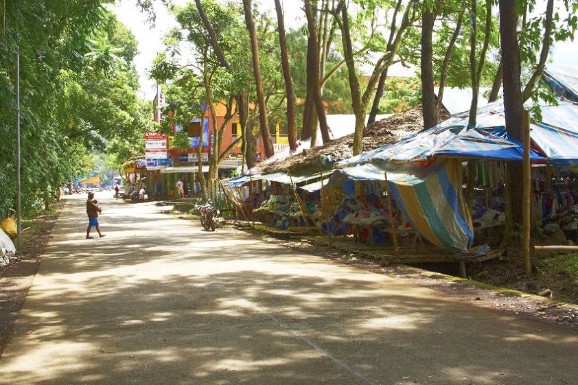 Гипер Маркет а-ля Канлаон Гипер Маркет а-ля Канлаон