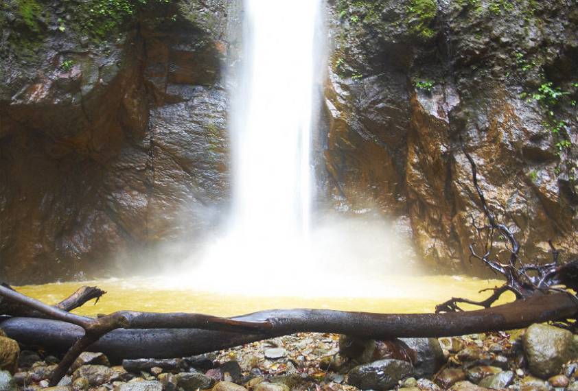Экстремалы могут искупаться, если не испугаются )