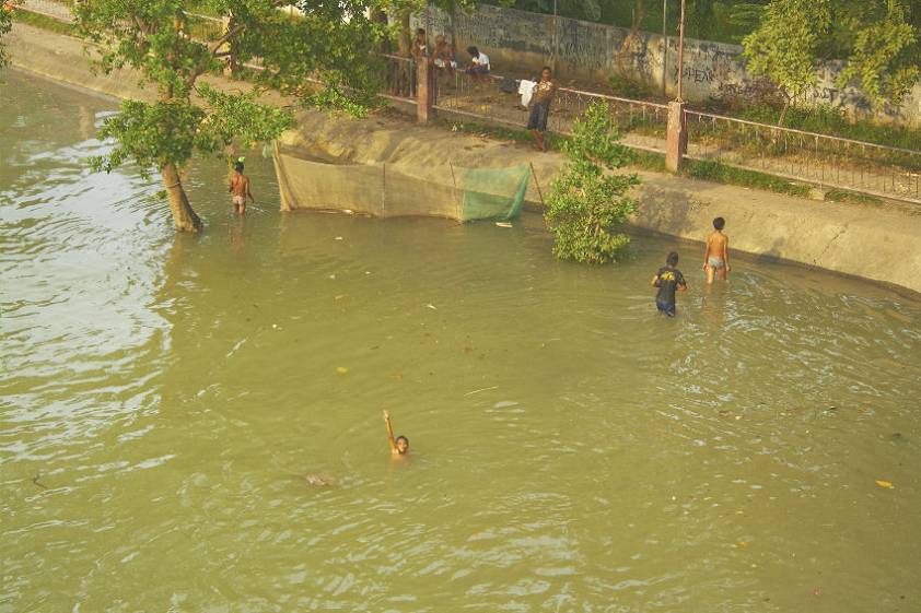 И помахал на прощание ) И помахал на прощание )