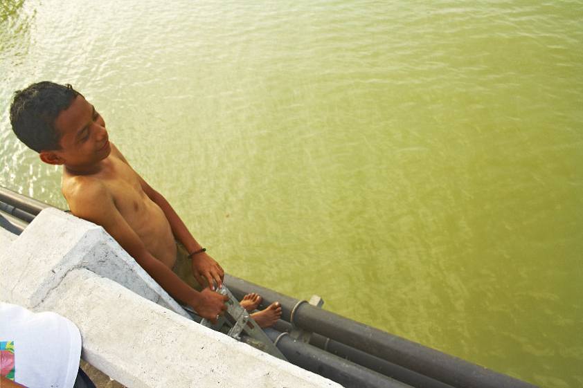 Этот пацан так и не прыгнул ) Этот пацан так и не прыгнул )