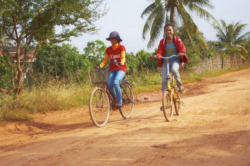 ...и гонщицы ...и гонщицы