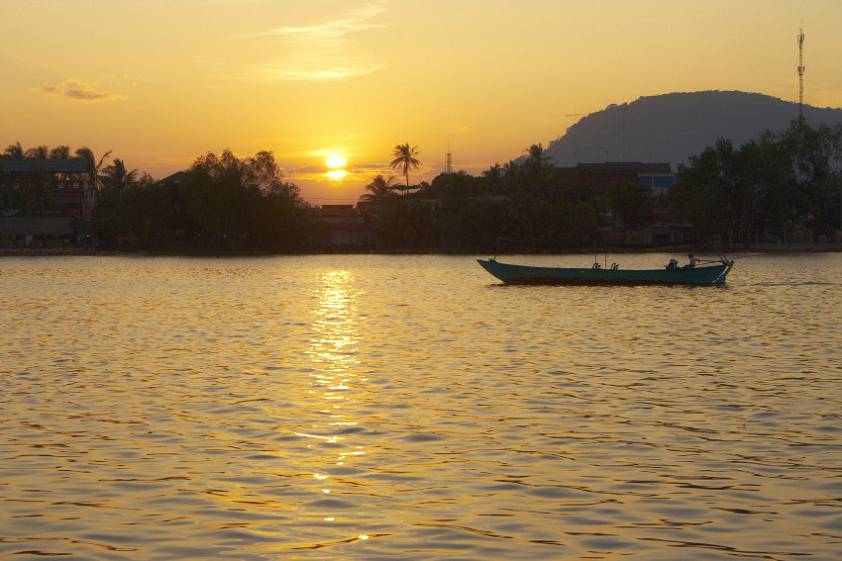 Прощаюсь с Камбоджей, крайний закат ) Прощаюсь с Камбоджей, крайний закат )
