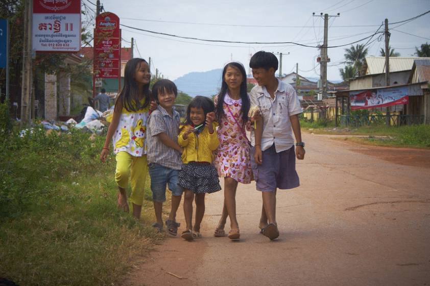 Еще одна дружная компания городка Кампот ) Еще одна дружная компания городка Кампот )