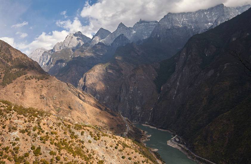 Достопримечательности. Ущелье Прыгающего Тигра