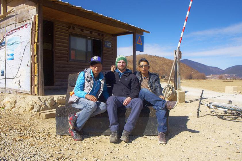 Один из них швейцарец, угадаете кто? ))) Один из них швейцарец, угадаете кто? )))