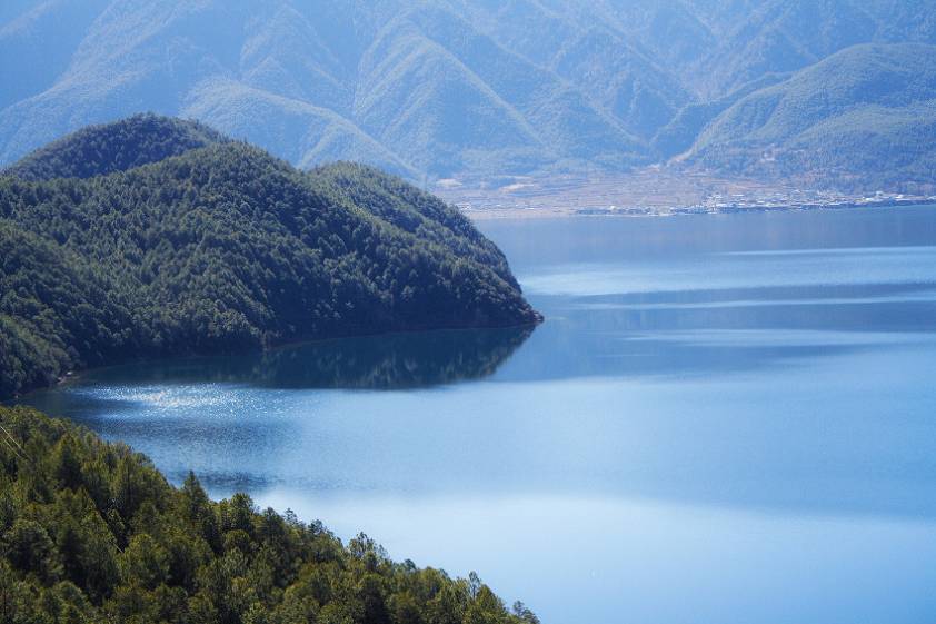 Достопримечательности. Озеро Лугу Ху