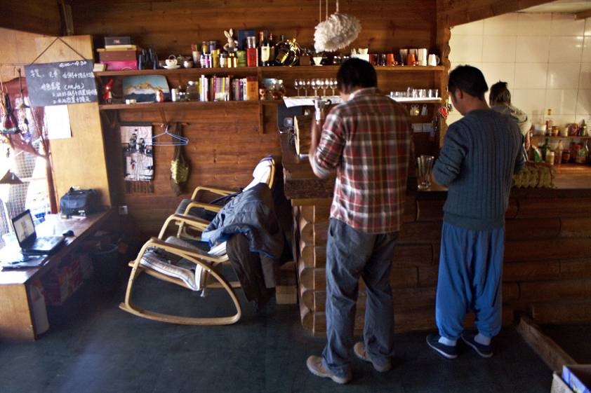 Ву тот, что слева