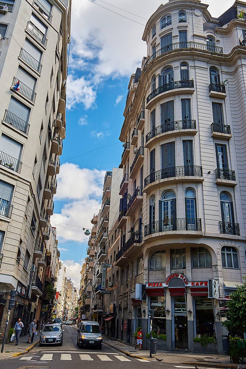 Гуляем по улицам великолепного города