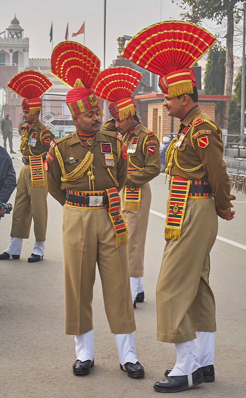 Видели когда нибудь таких военных??? Видели когда нибудь таких военных???