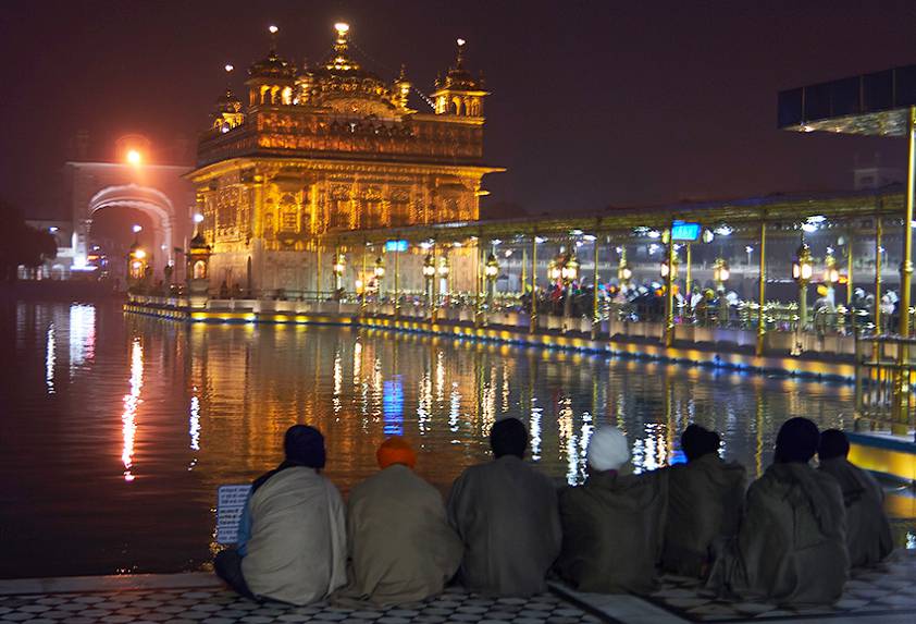 Сикхи в Амритцаре, Индия