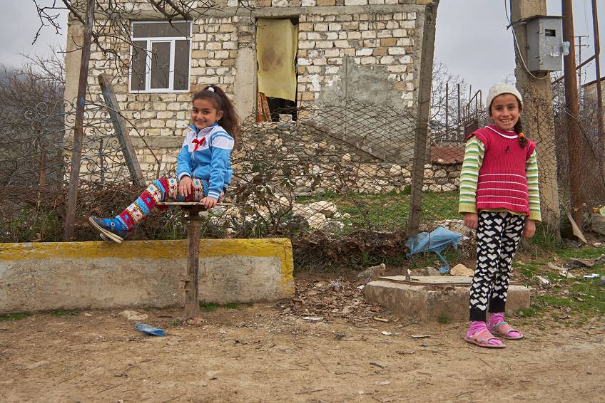 Люди в Нагорном Карабахе