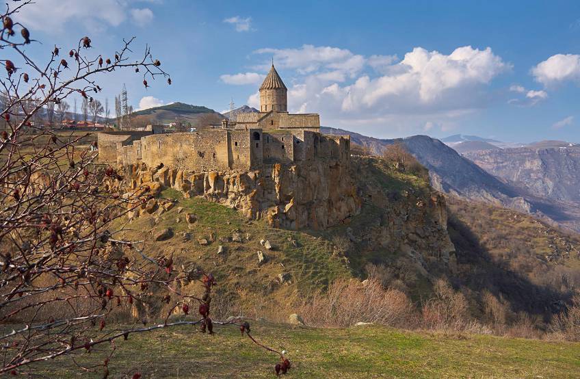 Татевский монастырь