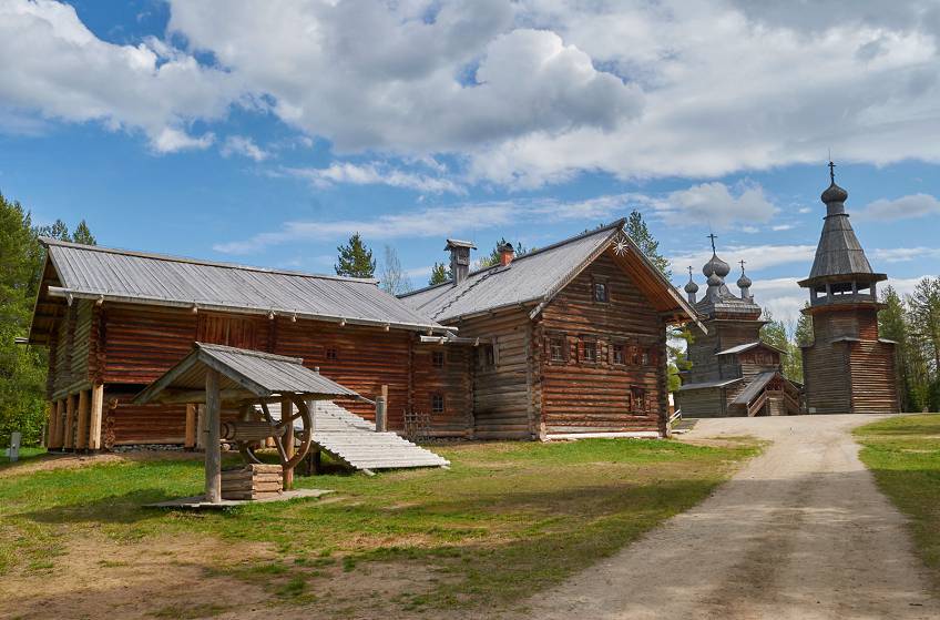 Малые Корелы, Россия