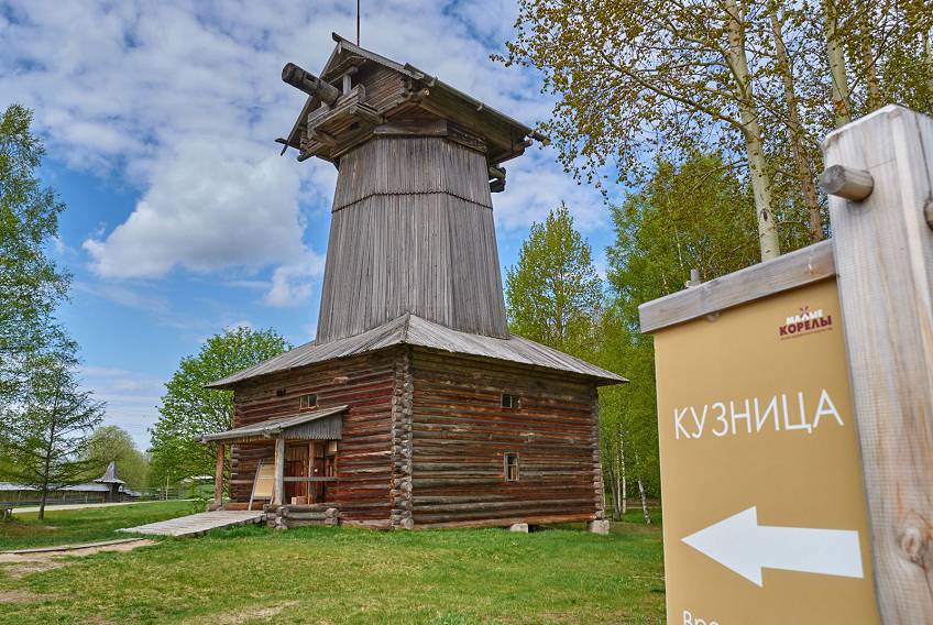 Малые Корелы, Россия