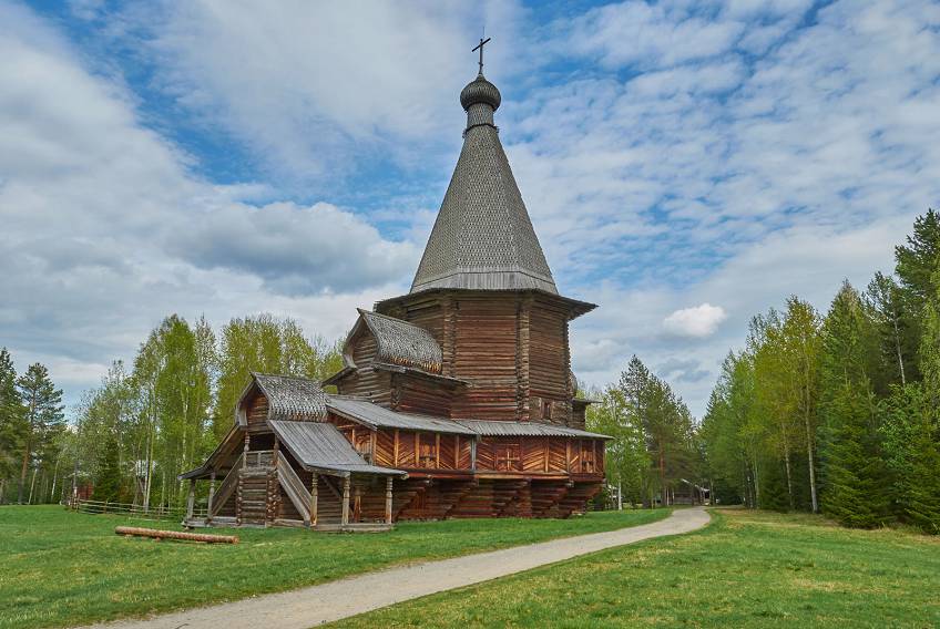 Малые Корелы, Россия