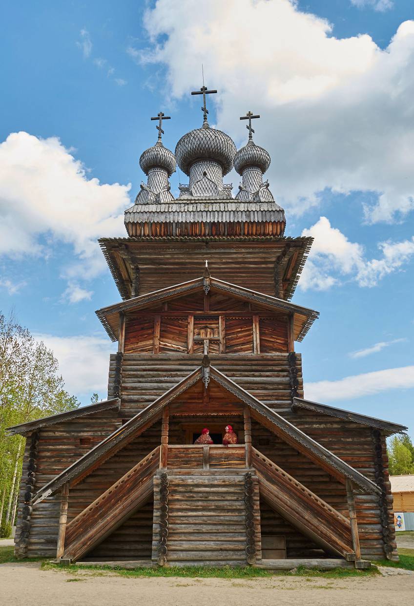 Церковь в Малых Корелах Церковь в Малых Корелах