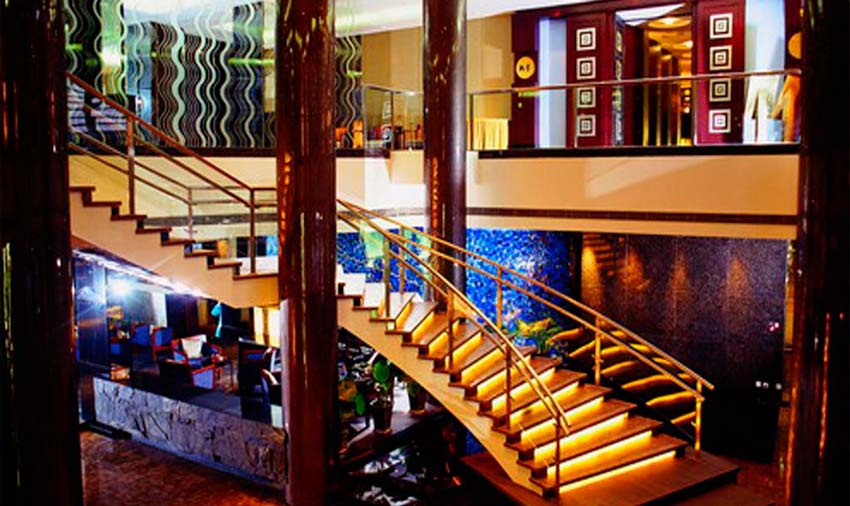 Отель Торонто в Пекине (Jing Lun Hotel)