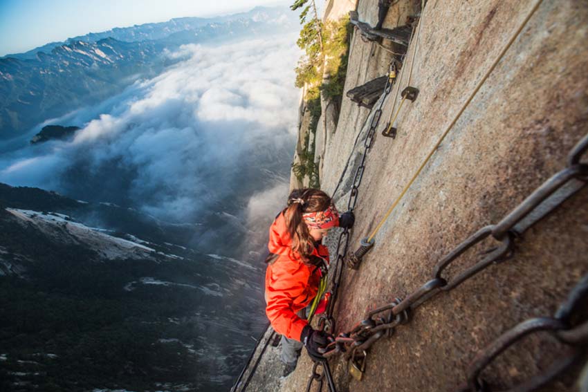 Достопримечательности. гора хуашань тропа смерти