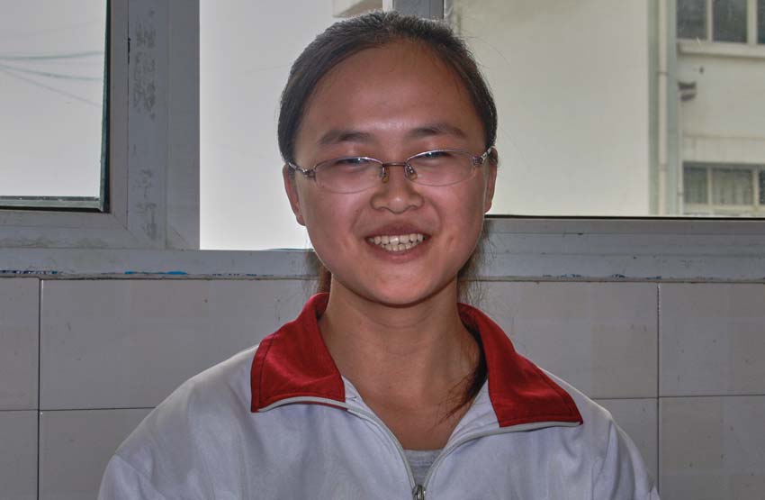 Дети в школе Ланжонг