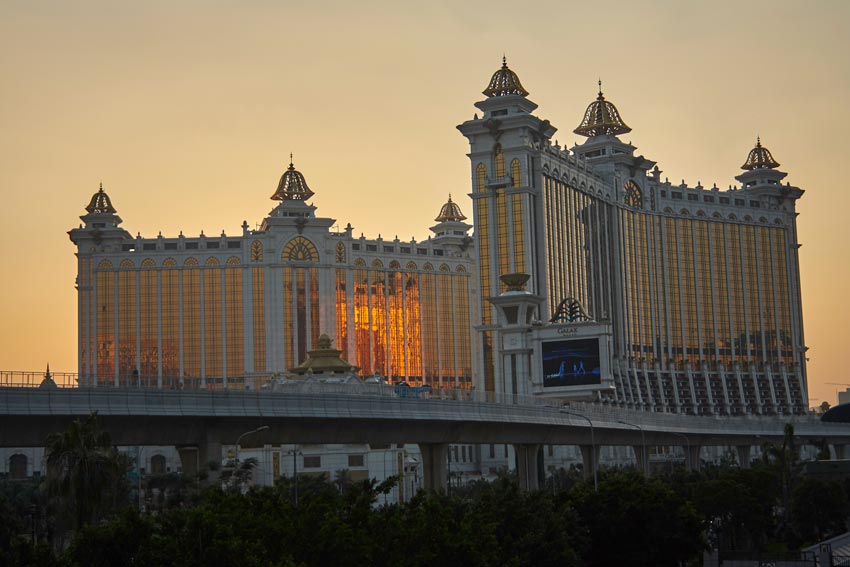 Фотографии ночного Макао