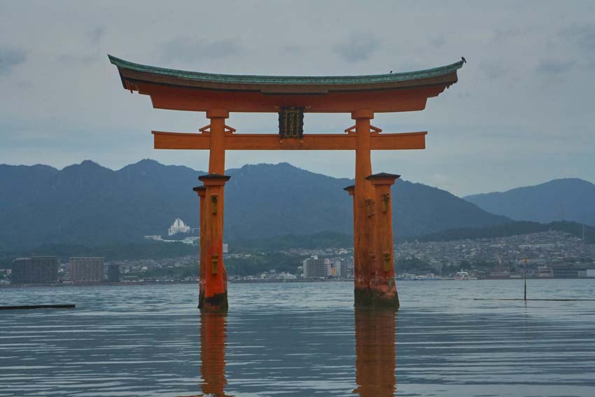 святилище Ицукусима